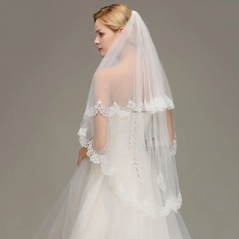 1.5M Lace Edge Short Comb Two Layers Wedding Veils | Bridelily
