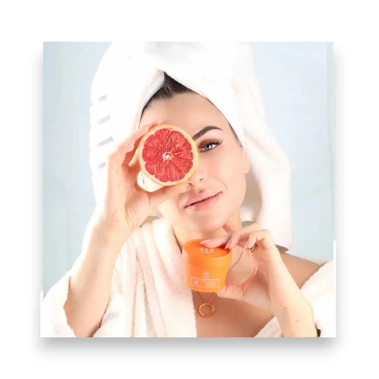 Estelin Vitamin C and Turmeric Clay Mask 100g
