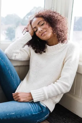 Frise Cable Crew in Ivory