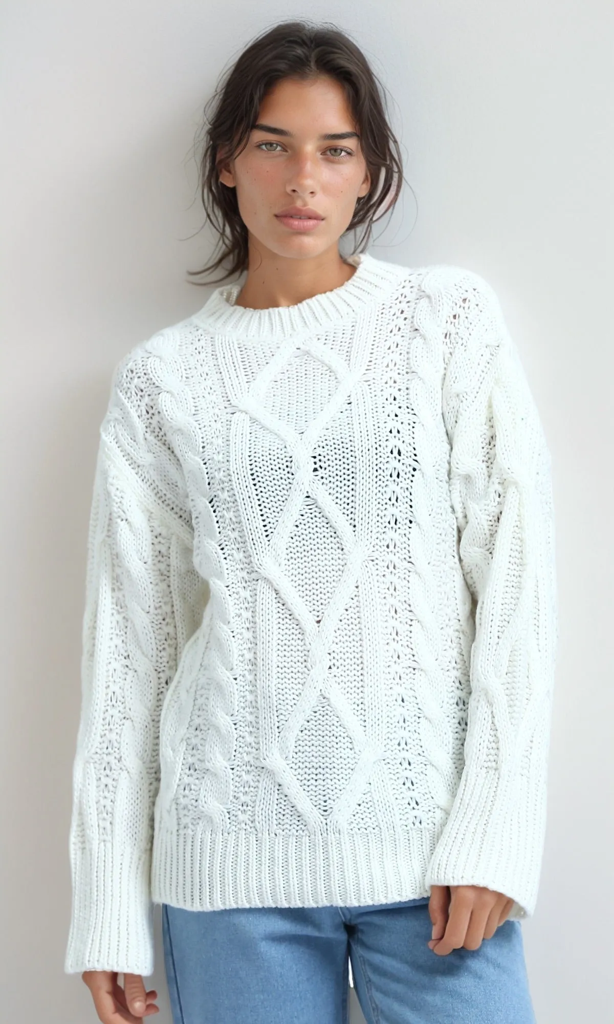 O192851 - Oversize Pullover with Curl Stitch - Off-White