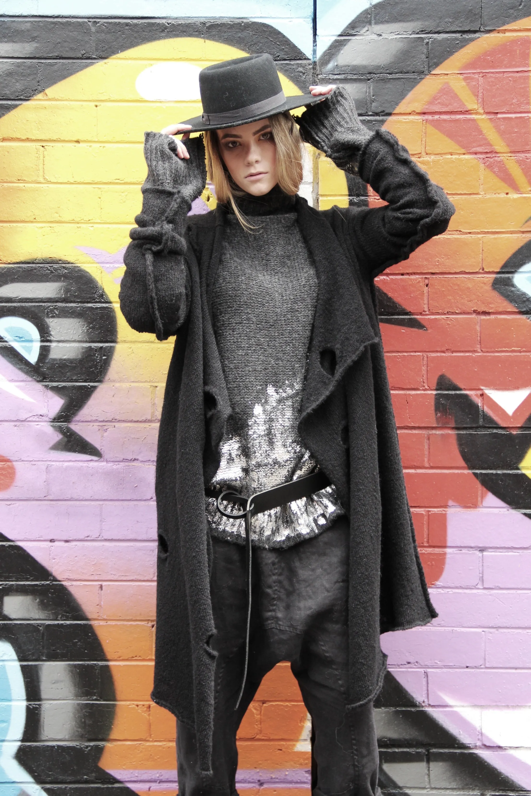 Sweater with handprint foil (alpaca) - Charcoal