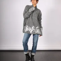 Sweater with handprint foil (alpaca) - Charcoal